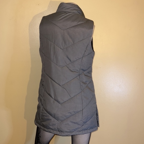 Christopher & Banks Long Quilted Houndstooth Vest Color: Black/White - Picture 9 of 12